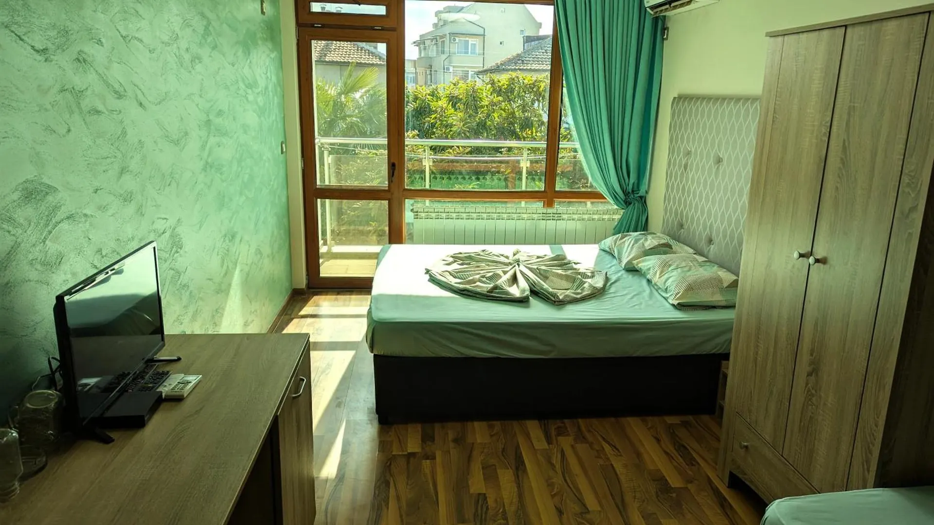 Guest House Sineva Primorsko Bulharsko